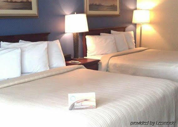 โรดเวย์ อินน์ เซนต์เฮเลนา - โบฟอร์ต เซาท์ Frogmore ภายนอก รูปภาพ